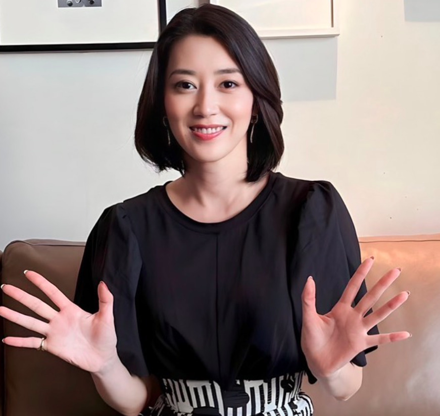 凰稀かなめ　年齢　本名　wikiプロフィール